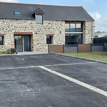 Magnifique Corps De Ferme Renove Avec Jacuzzi Villa Hillion Luaran gambar