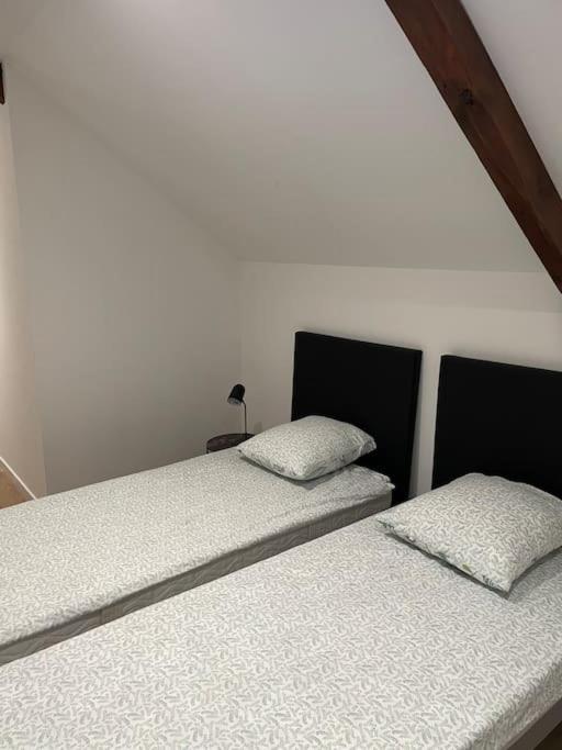 Magnifique Corps De Ferme Renove Avec Jacuzzi Villa Hillion Luaran gambar