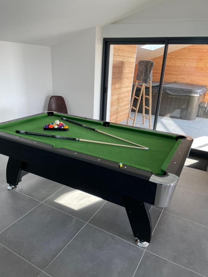 Magnifique Corps De Ferme Renove Avec Jacuzzi Villa Hillion Luaran gambar